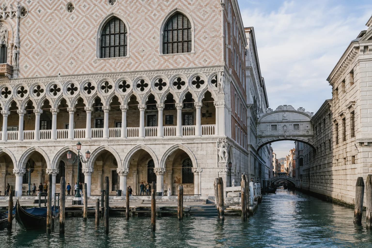 Venice: Doge's Palace and St Mark's Basilica Tour