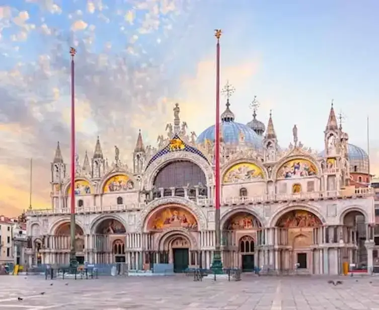 Venice: St Mark's Basilica Guided Tour with Terrace